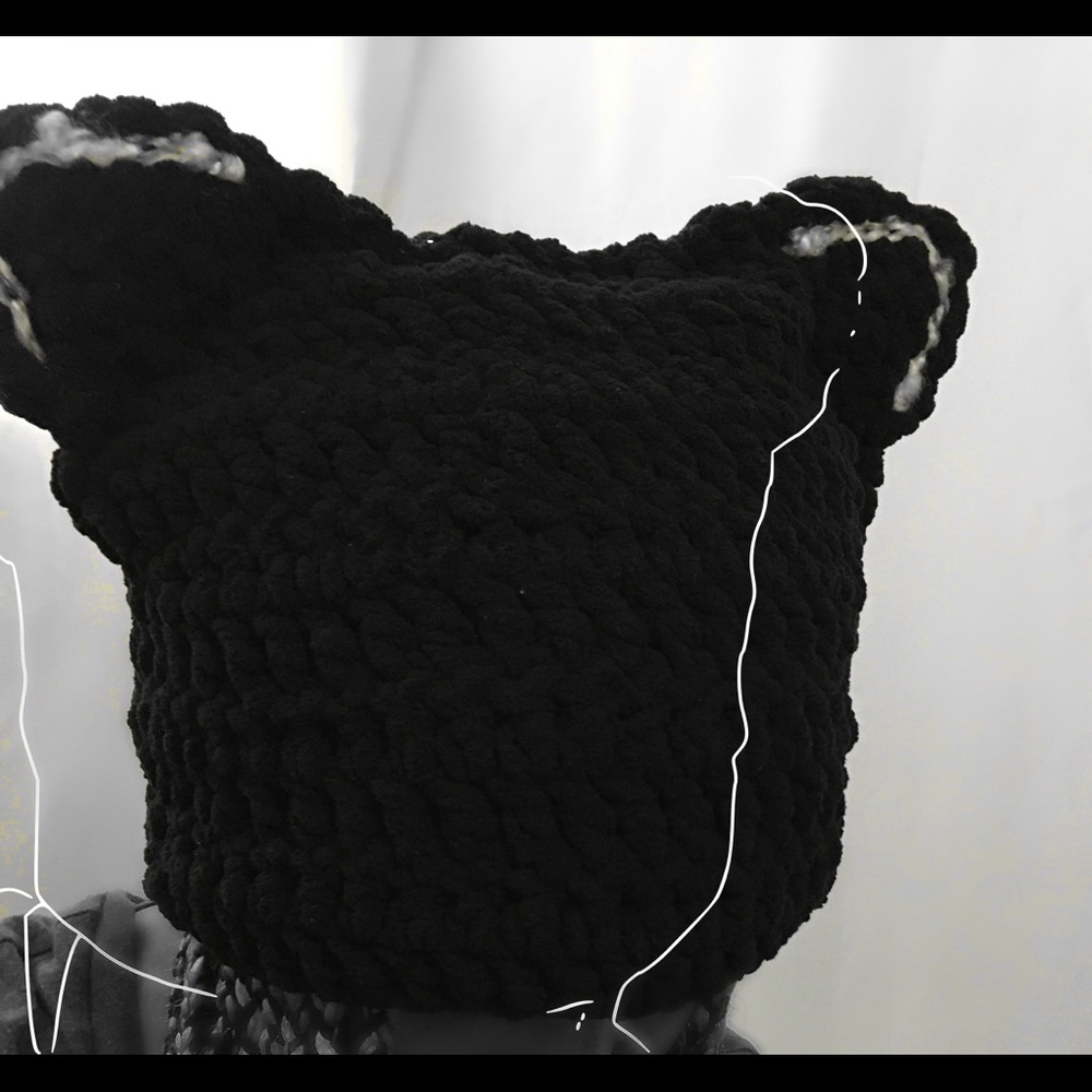 Kitty hat - Picture 2 of 2